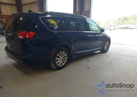 2019 Chrysler Pacifica Touring L from USA, damaged, VIN 2C4RC1BG1KR555319